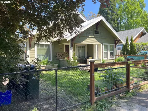1131 W 8th Ave, Eugene, OR 97402