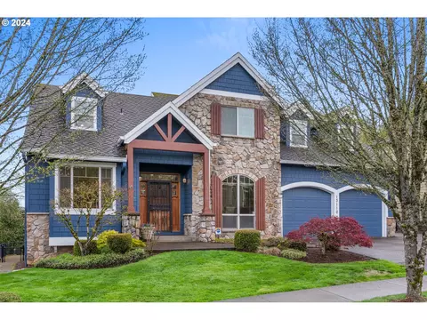 13110 SE Wellington Ct, Happy Valley, OR 97086