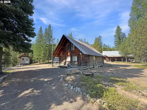 40694 Alamo Rd, Granite, OR 97877