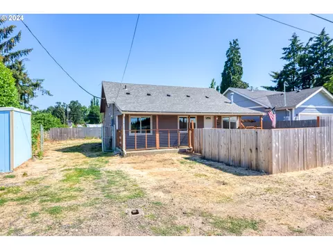 4271 Webb Ave, Salem, OR 97305