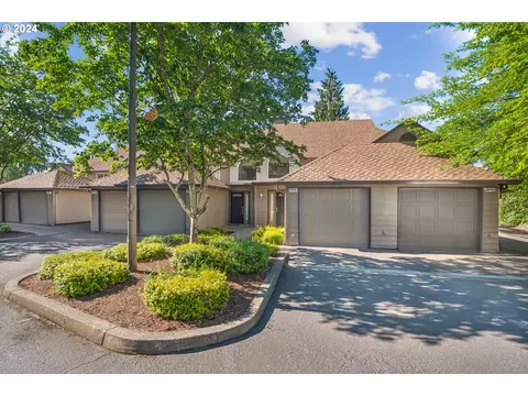 3962 Carman Dr, Lake Oswego, OR 97035
