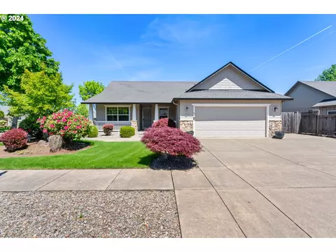 5993 Firestone Dr, Eugene, OR 97401