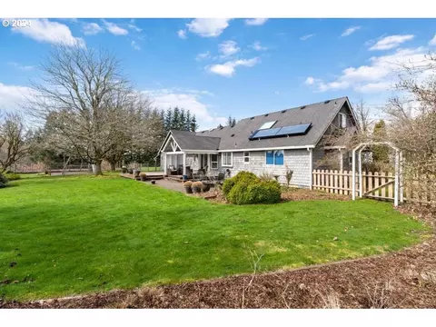 2606 NW 15th Cir, Camas, WA 98607
