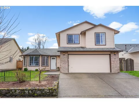 7492 SE Hacienda St, Hillsboro, OR 97123