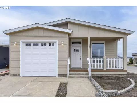 4155 NE Three Mile Ln #136, Mcminnville, OR 97128