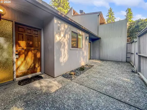 13612 NE 22nd St, Vancouver, WA 98684