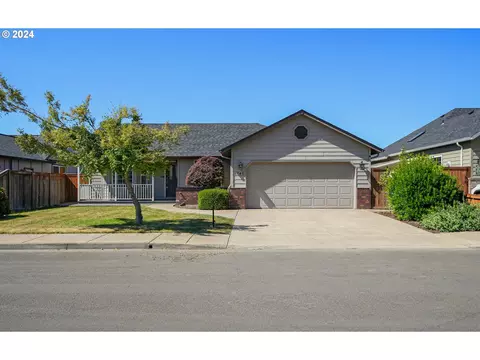 6746 Simeon Dr, Springfield, OR 97478