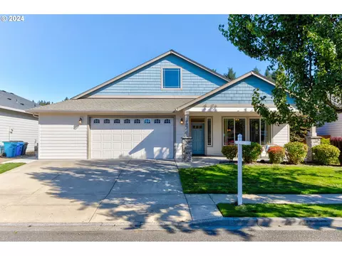 208 NE 17th St, Battle Ground, WA 98604