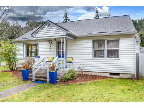 46808 Sunset Ave, Westfir, OR 97492