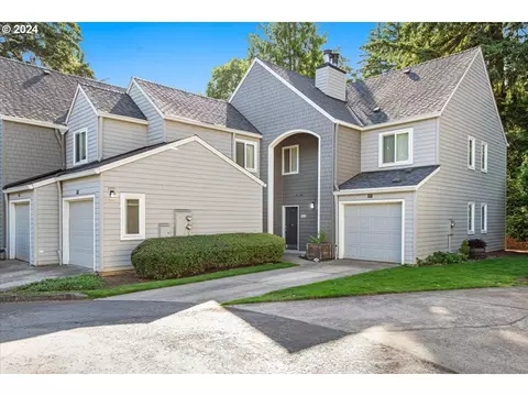 5225 Jean Rd #313, Lake Oswego, OR 97035