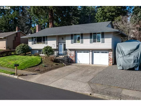 1185 NE 26th St, Gresham, OR 97030