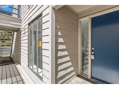 205 Cervantes, Lake Oswego, OR 97035
