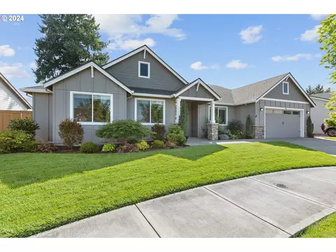 1146 S Willow St, Canby, OR 97013