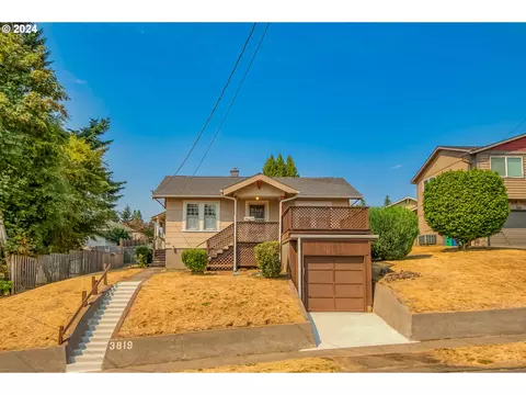 3819 SE Monroe St, Milwaukie, OR 97222