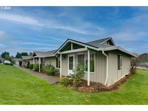 8143 SW Shenandoah Way, Tualatin, OR 97062