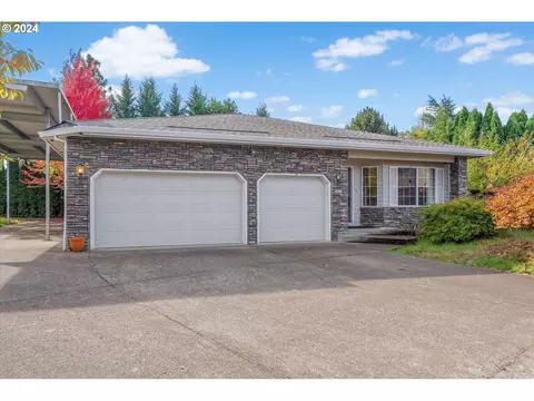 590 SW Ruby Ct, Mcminnville, OR 97128