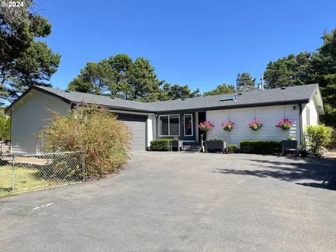 88601 4th Ave, Florence, OR 97439