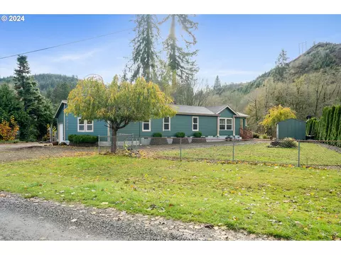 18375 Nestucca Dr, Cloverdale, OR 97112