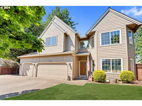 14647 SW Peak Ct, Tigard, OR 97224