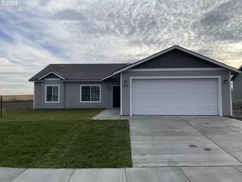 2962 Quail Ave, Umatilla, OR 97882
