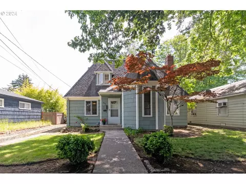 246 NE 4th Ave, Hillsboro, OR 97124