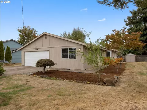 709 Patrol St, Molalla, OR 97038