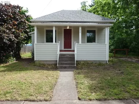 996 20th St SE, Salem, OR 97301