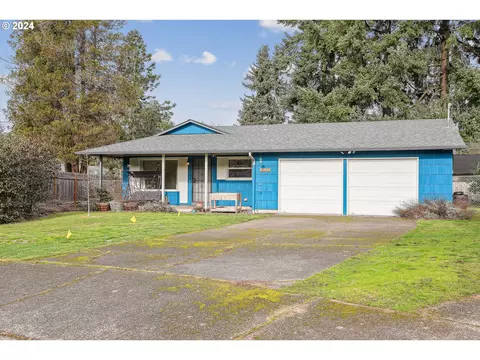15955 SE Hawthorne St, Portland, OR 97233