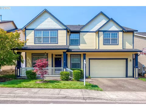 765 N 28th Ave, Cornelius, OR 97113