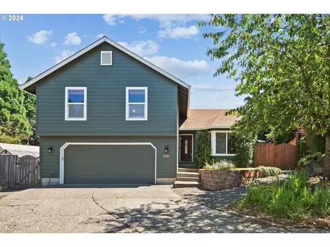 8576 SW Dakota Ct, Tualatin, OR 97062