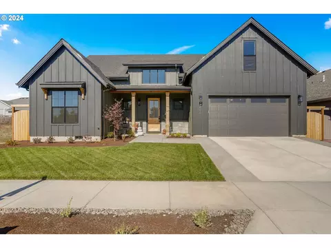 1660 SE Thimbleberry Ave #7, Dallas, OR 97338