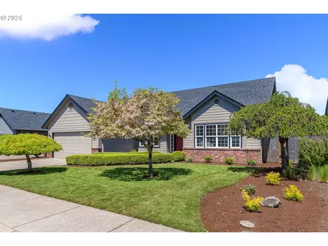 3561 Sussex St, Eugene, OR 97401