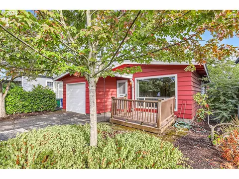 5745 SE Tolman St, Portland, OR 97206