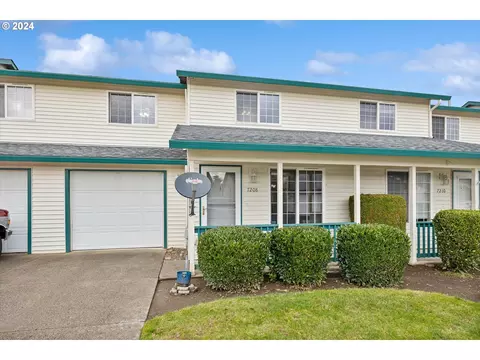 7208 NE 44th Way #27, Vancouver, WA 98662
