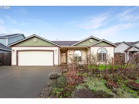 4442 Plow Ct, Salem, OR 97305