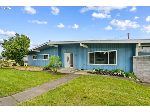 212 N 19th St, Philomath, OR 97370