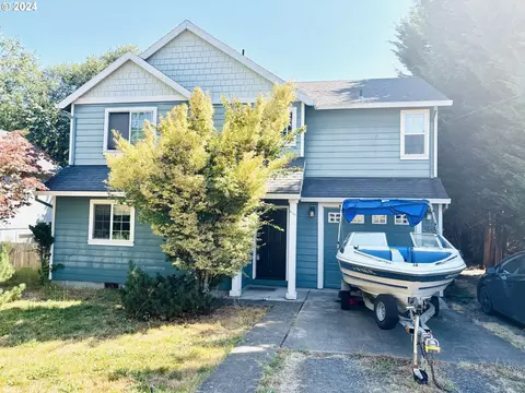 598 S 12th St, Saint Helens, OR 97051