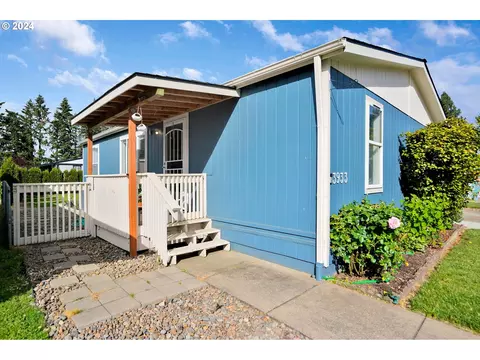 3933 Lindsey Ave #41, Hubbard, OR 97032