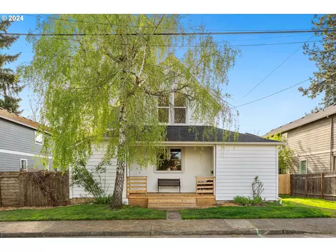 8745 N Curtis Ave, Portland, OR 97217