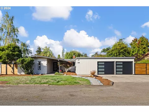2183 Lamar Ln, Eugene, OR 97401