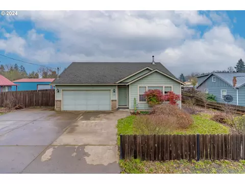 1379 47th Ave, Sweet Home, OR 97386