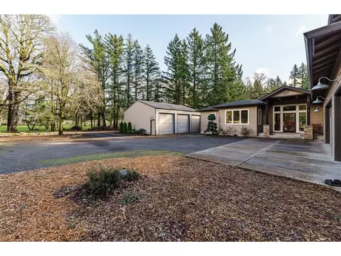 27015 NE Hathaway Rd, Camas, WA 98607
