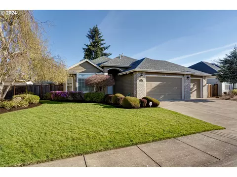 894 Mint Meadow Way, Springfield, OR 97477