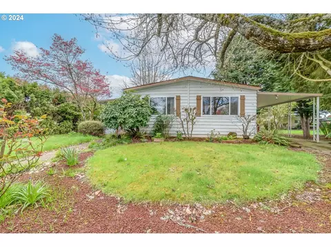 4800 Barger Dr #78, Eugene, OR 97402