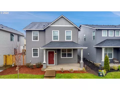 803 S 26th Ave, Cornelius, OR 97113