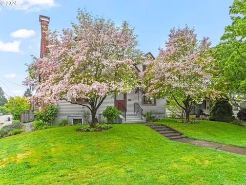 5241 SE 45th Ave, Portland, OR 97206