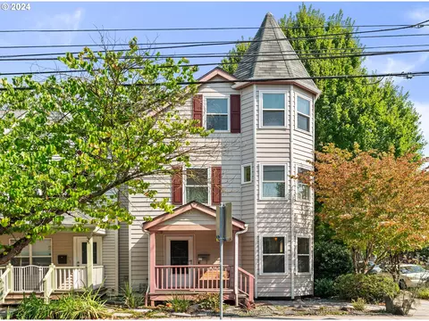 3004 N Williams Ave, Portland, OR 97227