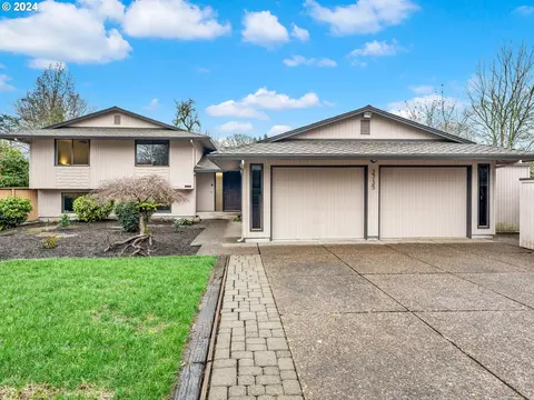 2735 Sycamore Ct, Forest Grove, OR 97116