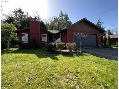 1335 Neese St, Coos Bay, OR 97420