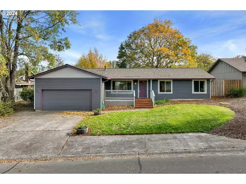 3732 SE Sandy Cir, Troutdale, OR 97060